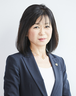 海外事業部 執行役員 御竿 洋子
